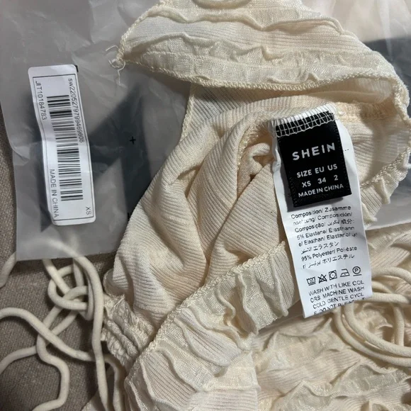 Versatile Crop Top - Picture 7 of 7